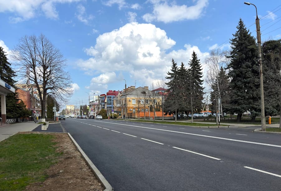 В Майкопе отремонтирован участок улицы Жуковского